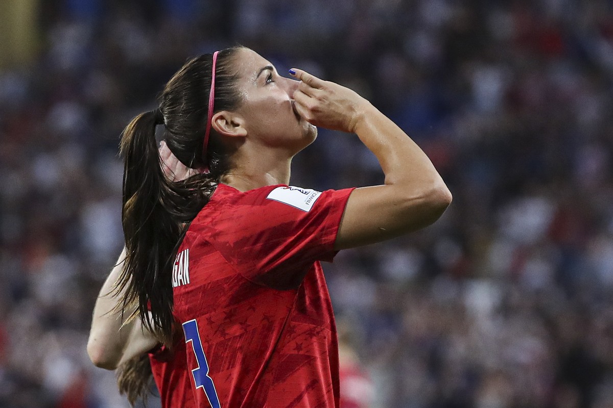 epa07690551 USA's Alex Morgan celebrates after scoring a goal during the Semi final match between England and USA at the FIFA Women's World Cup 2019 in Lyon, France, 02 July 2019. EPA/SRDJAN ...