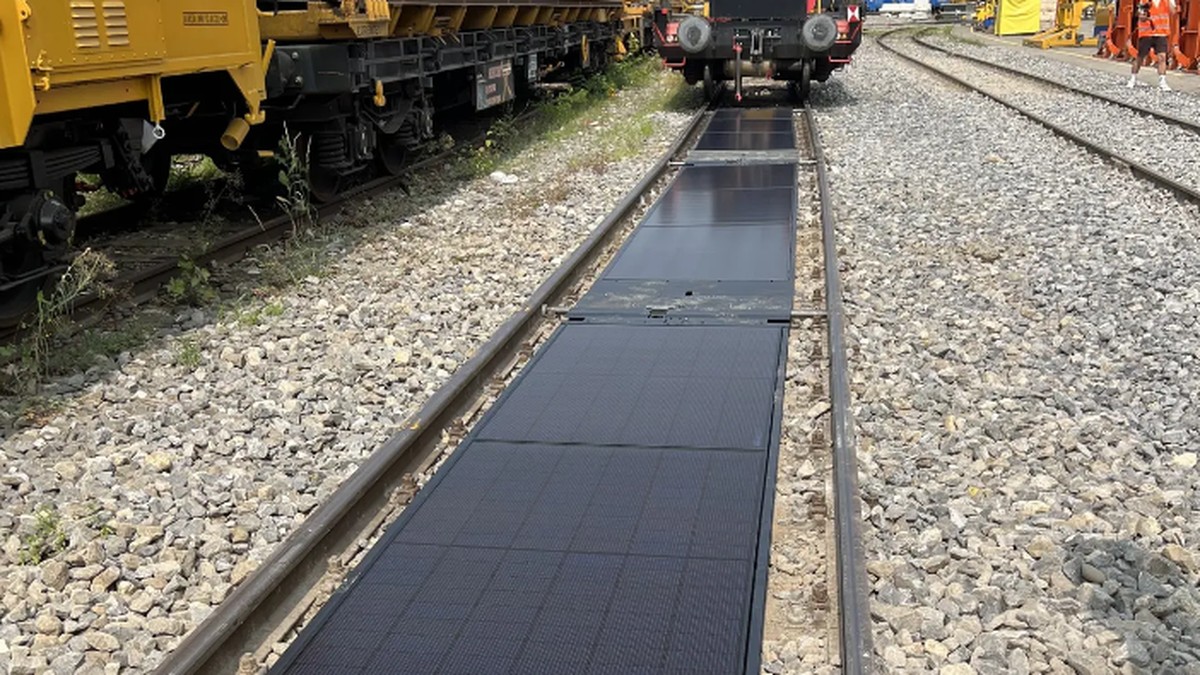 Erste-Schweizer-Zugstrecke-erh-lt-Solarpanels-so-erkl-rt-der-Bund-die-Kehrtwende