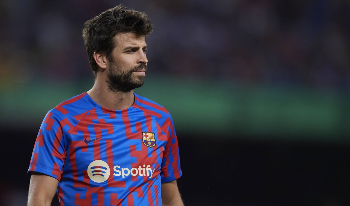 FC Barcelona, Barca v Pumas UNAM - Joan Gamper Trophy Gerard Pique of Barcelona during the warm-up before the Joan Gamper Trophy, friendly presentation match between FC Barcelona and Pumas UNAM at Spo ...