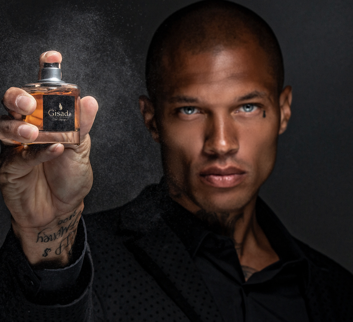 Jeremy Meeks est le visage de la marque de parfum Gisada.