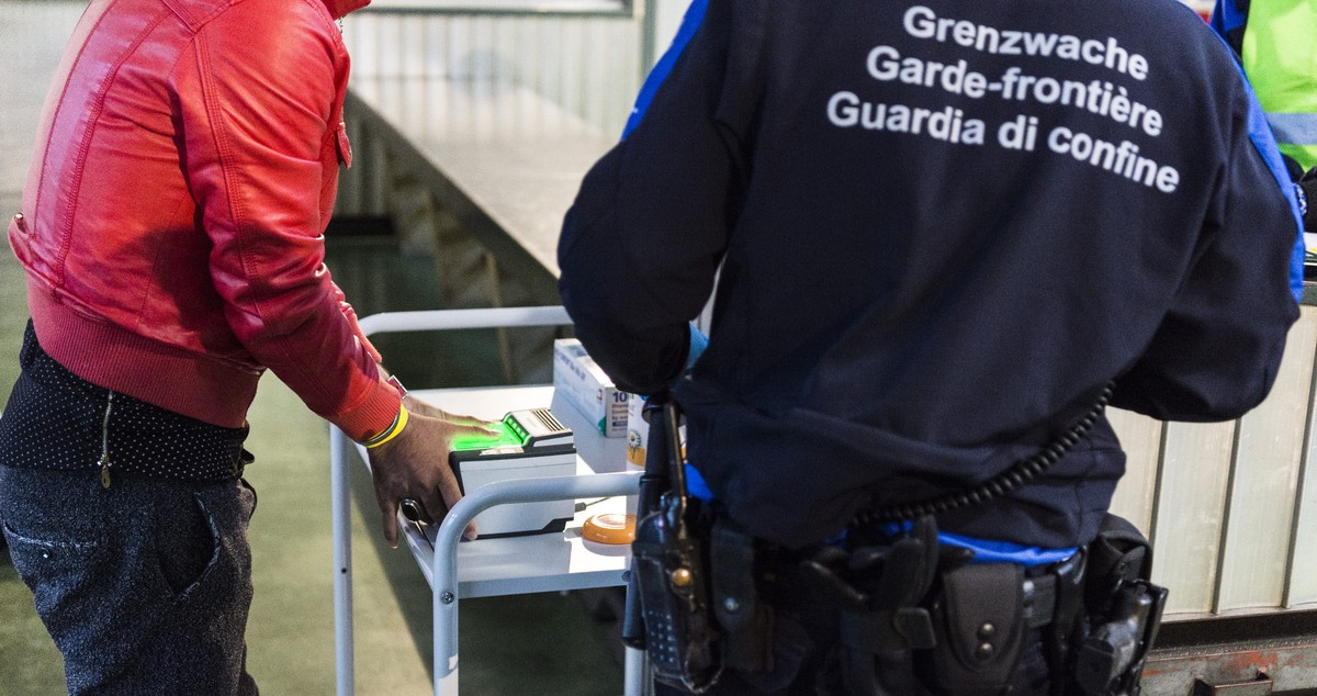 Grenzwachtposten am Bahnhof in Buchs SG.