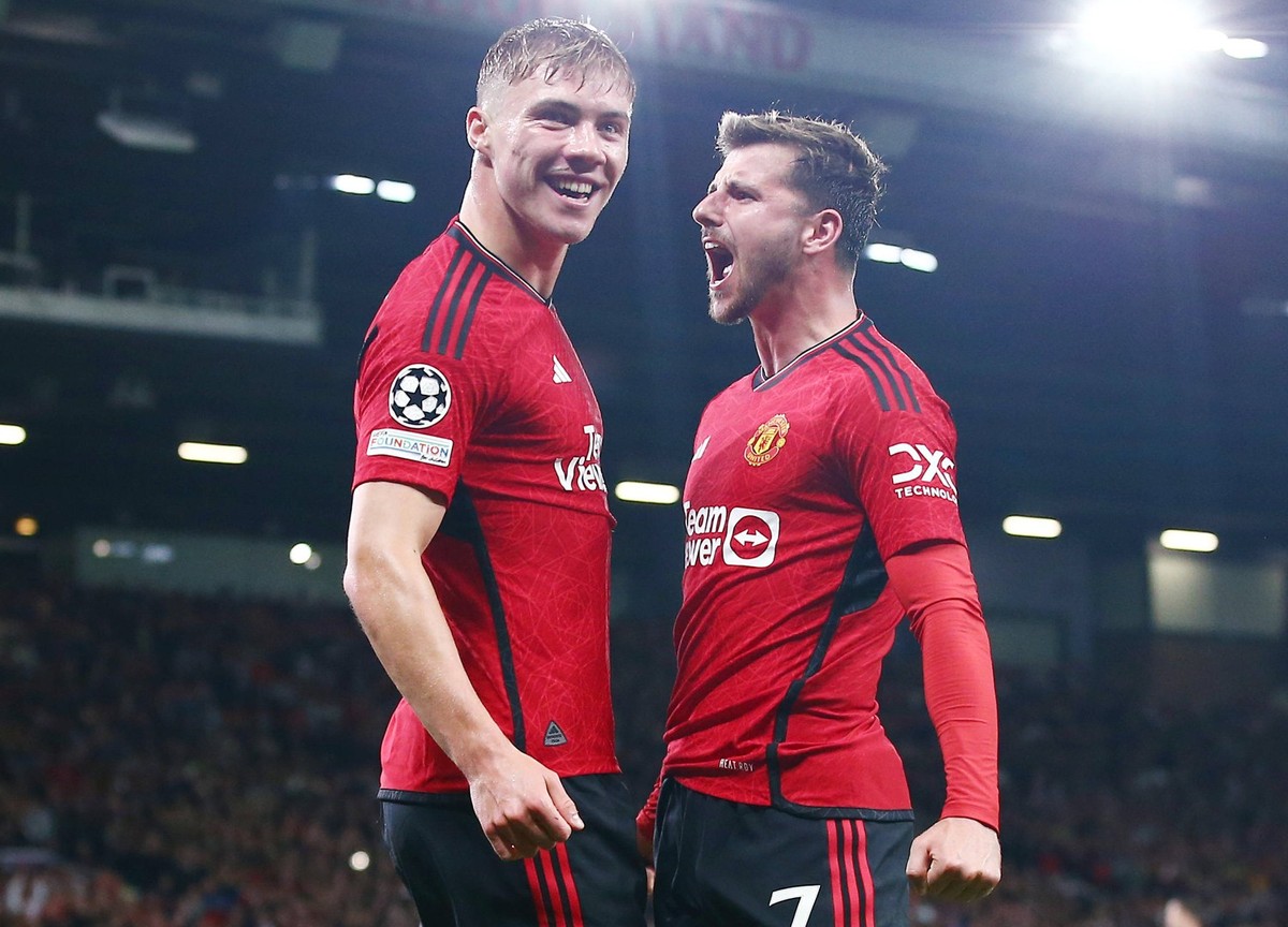 EDITORIAL USE ONLY No use with unauthorised audio, video, data, fixture lists, club/league logos or live services. Online in-match use limited to 120 images, no video emulation. No use in betting, gam ...