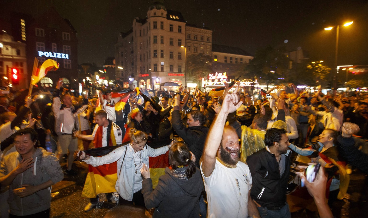 Hamburg im kollektiven Freudentaumel.