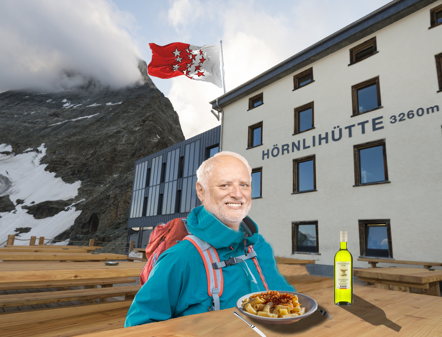 Die Hörnlihütte liegt übrigens am Fusse des Matterhorns, das auf diesem Bild von den im Wallis selten vorkommenden Wolken verdeckt wird.