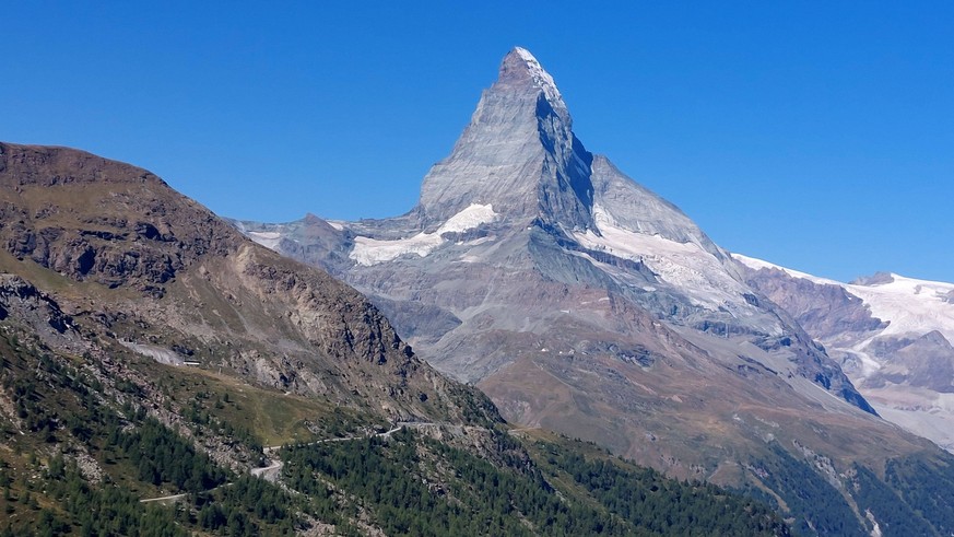 Zermatt Themenbild - Alpenregion Schweiz, schweizer Alpen, Matterhorn bei Zermatt Themenbild - Alpenregion Schweiz, schweizer Alpen, Matterhorn bei Zermatt Alpenregion Matterhorn im Spiegelbild bei Ze ...