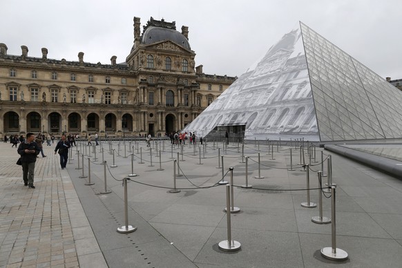 Der Louvre bleibt Touristen-frei