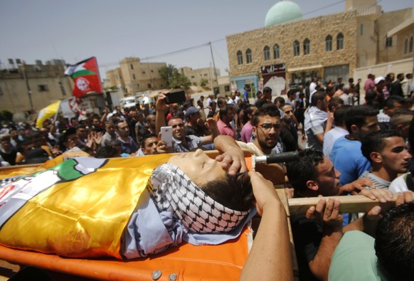 Trauerzug für den von Israelis getöteten 14-jährigen Palästinenser.