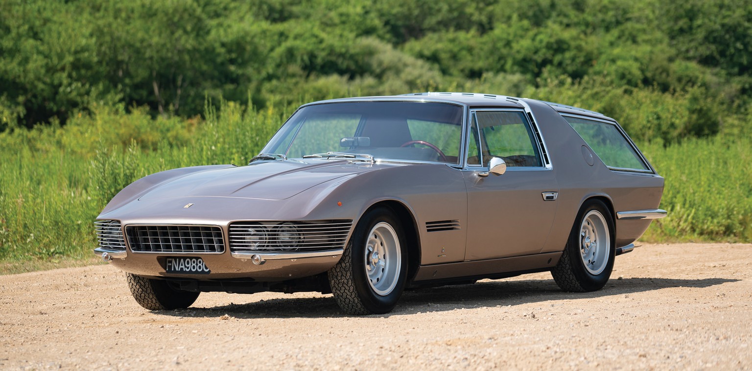 ferrari 1965 FERRARI 330 GT 2+2 SHOOTING BRAKE auto retro motor sportwagen kombi 
https://rmsothebys.com/en/auctions/ca18/auction/lots/r0005-1965-ferrari-330-gt-2plus2-shooting-brake-by-vignale#/