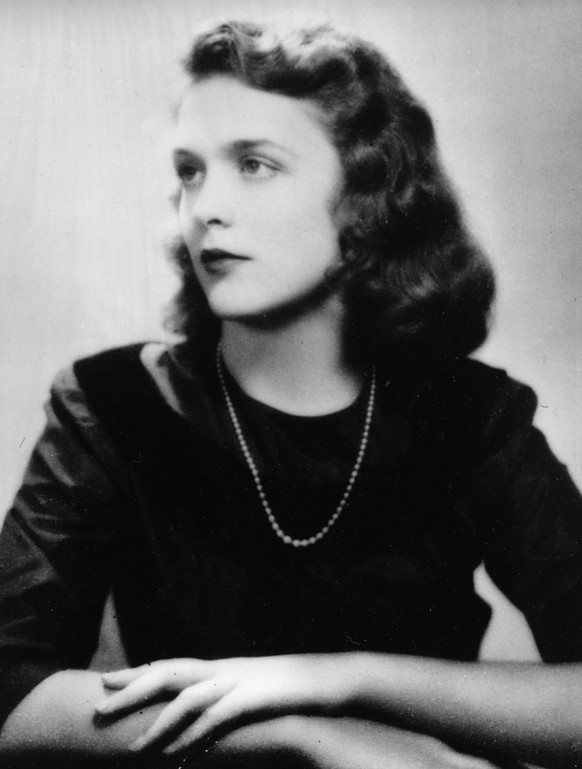 Barbara Pierce, the future Barbara Bush, is shown in her graduation photo from Ashley Hall, a finishing school in Charleston, S.C., in 1943. (AP Photo)