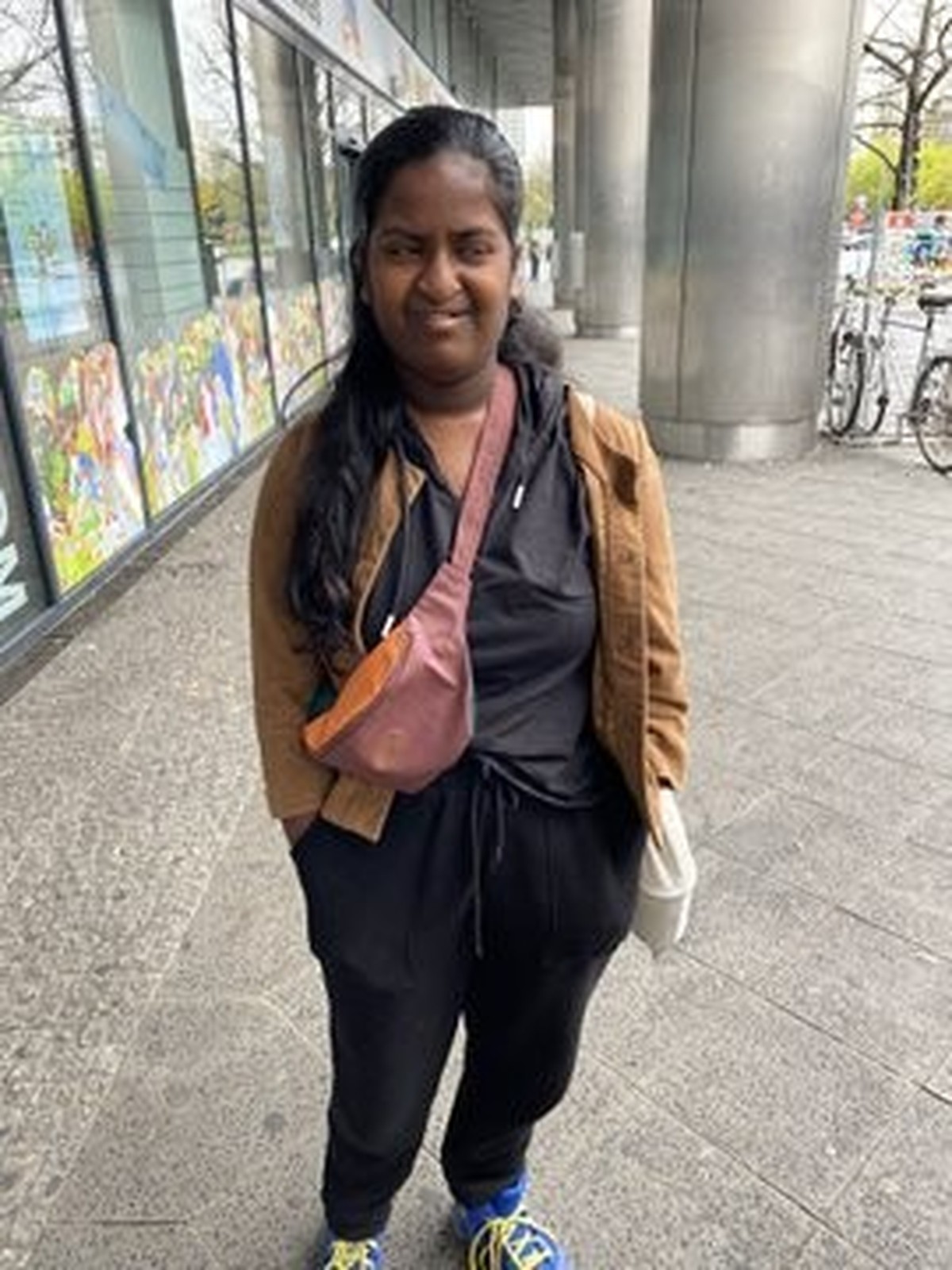 Seit 23. April 2023 wird Akila Rakhi von Brandt, die Tochter des deutschen Diplomaten Andreas von Brandt, vermisst.