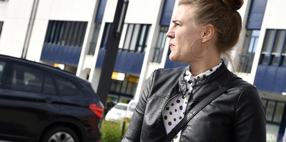 Angela Magdici vor dem Bezirksgericht in Dietikon (ZH) am Dienstag, 23. Mai 2017. Weil er eine Gefaengnisaufseherin mehrmals darum gebeten hat, ihm zur Flucht zu verhelfen, soll Hassan K. mit einer Fr ...