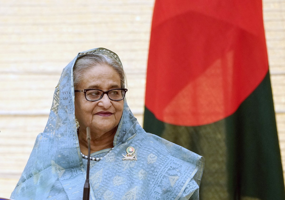 epa10592123 Bangladeshi Prime Minister Sheikh Hasina holds a joint press conference with her Japanese counterpart at the latter's official residence in Tokyo, Japan, 26 April 2023. This is Hasina ...