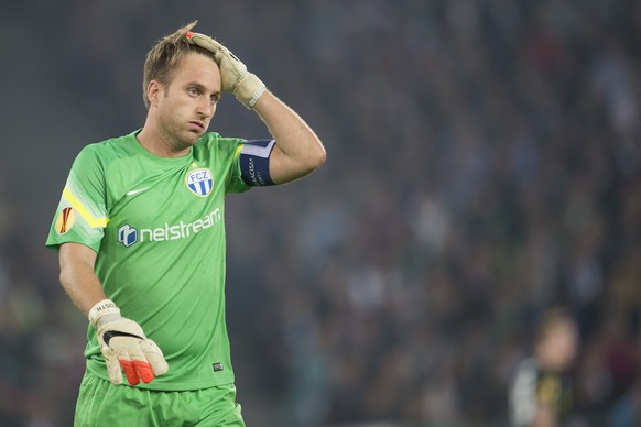 ARCHIVBILD ZU RUECKSTUFUNG VON FCZ GOALIE DAVID DA COSTA --- Zurich&#039;s David Da Costa during the UEFA Europa League group stage soccer match between FC Zurich and Borussia Moenchengladbach at the  ...