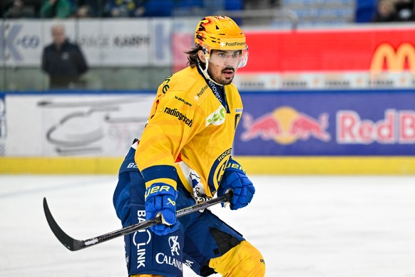 PostFinance Top Scorer Matej Stransky (HCD) in action, during the regular season National League game between HC Ambri Piotta and HC Davos at the ice stadium Gottardo Arena, Switzerland, February 27,  ...