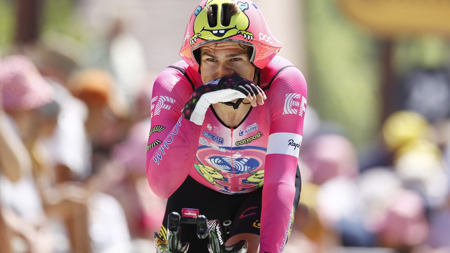 epa10087807 Swiss rider Stefan Bissegger of EF Education Easypost crosses the finish line during the 20th stage of the Tour de France 2022, an individual time trial over 40.7km from Lacapelle-Marival  ...