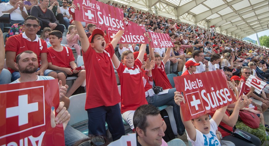 Der zwölfte Mann sollt ihr sein! Das grösste Problem der Schweizer Nati sind wir Fans