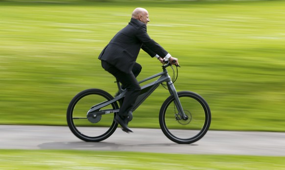 E-Bikes gibt es neuerdings auch in Mountainbike-Form. Das ist neu. Dafür müssen Gesetze her.&nbsp;