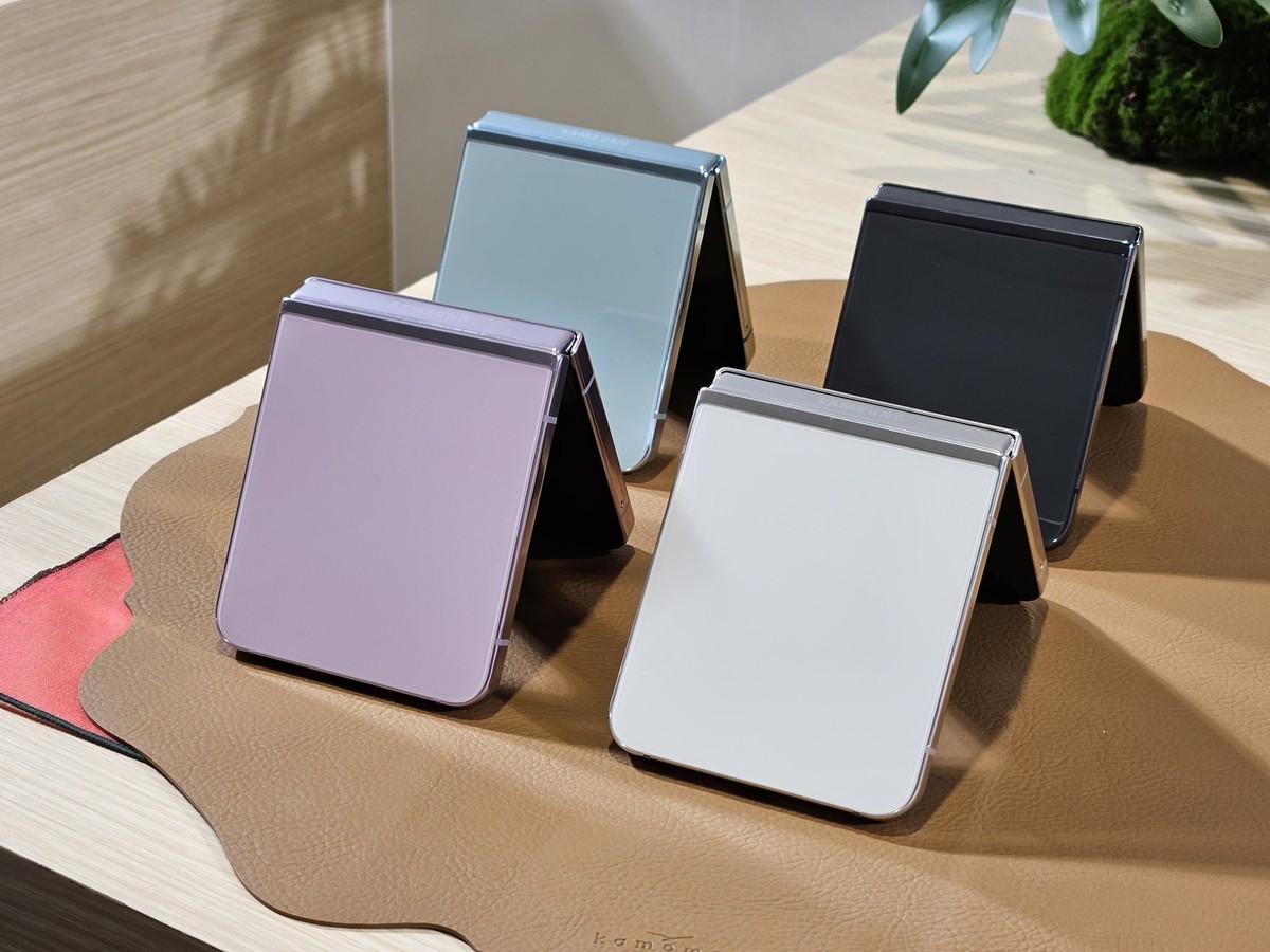 Das Flip 5 kommt in diesen vier Farben.