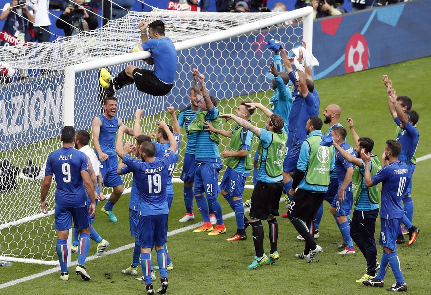 Überflieger Gigi Buffon: Wo endet der Weg Italiens?