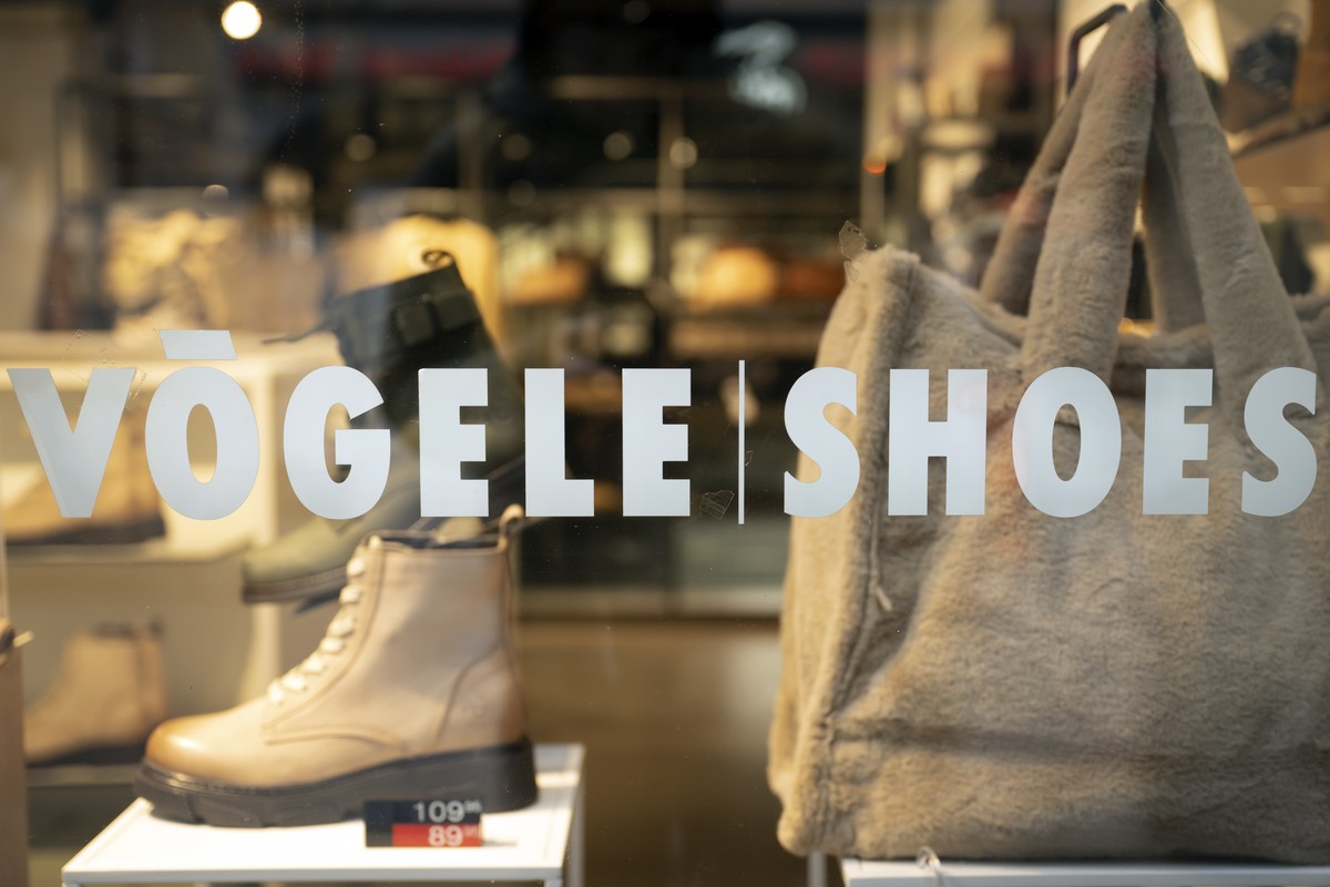 Das Geschaeft Voegele Shoes in der Neuengass Passage 2, am Mittwoch, 30. November 2022 in Bern. Die Schuhfirma Voegele ist am Ende. Das Schweizer Traditionshaus aus Uznach SG stellt die Geschaeftstaet ...