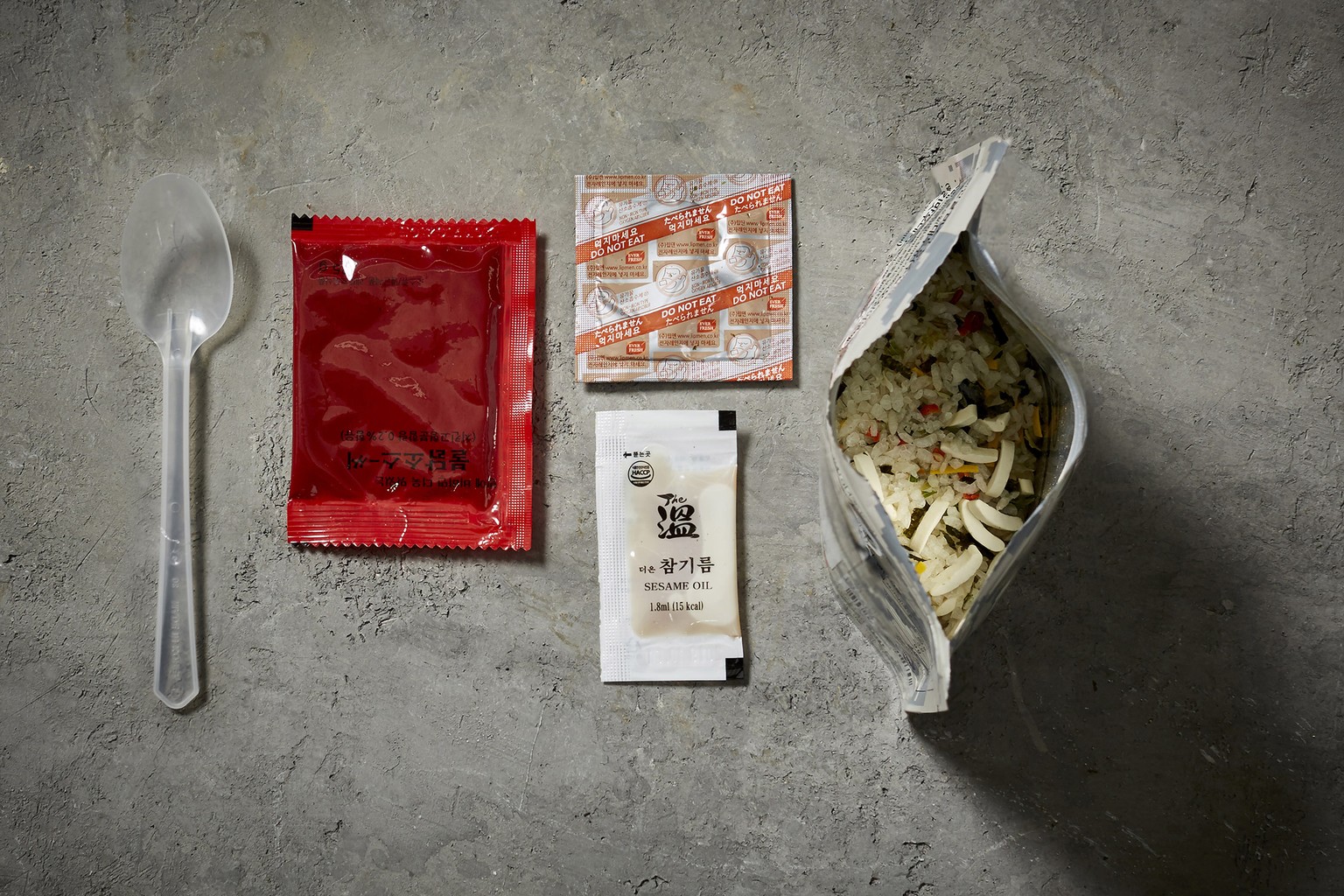 from mre to michelin armee rationen notpackung food essen südkorea korea