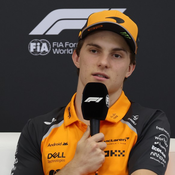 epa12569365 McLaren driver Oscar Piastri of Australia attends a press conference ahead of the Formula One Abu Dhabi Grand Prix, in Abu Dhabi, United Arab Emirates, 04 December 2025. The 2025 Formula O ...