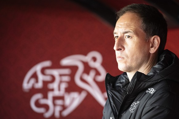 epa12898383 Switzerland's head coach Rafel Navarro looks on prior to the FIFA 2027 Women's World Cup League B - Group B2 qualifying soccer match between Turkey and Switzerland, in Sinop, Tur ...