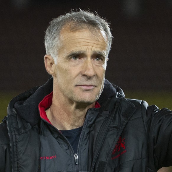 Meho Kodro, coach of FC Stade-Lausanne-Ouchy, gestures after the Challenge League soccer match of Swiss Championship between FC Stade-Lausanne-Ouchy and Neuchatel Xamax FCS, at the Stade Olympique de  ...