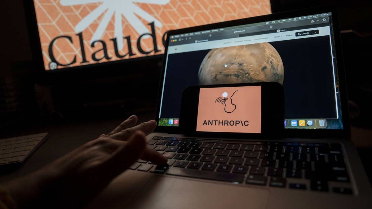 View showing a computer screen with the Anthropic artificial intelligence AI logo in New York, United States, 11 March 2026 Issued 12 March 2026. The growing legal and ethical dispute between technolo ...