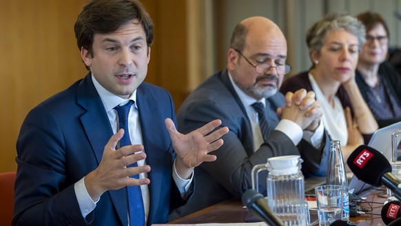 Le conseil administratif de ville de Geneve, Guillaume Barazzone, Conseiller administratif du departement de l&#039;environnement urbain et de la securite, Sami Kanaan, Maire de Geneve et du departeme ...