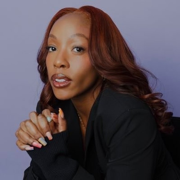 Chantal Joseph bespricht in einem viralen Artikel die Frage: «Is Having a Boyfriend Embarrassing now?»