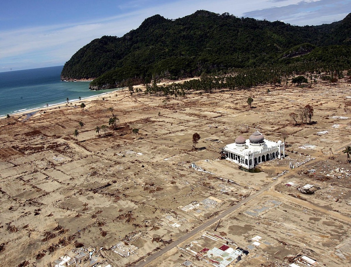 ACEH, INDONESIA - JANUARY 13: A mosque is the only building left standing on a strip of coast January 13, 2005 in Aceh, Indonesia. Citing safety concerns, the Indonesian government has severely restri ...