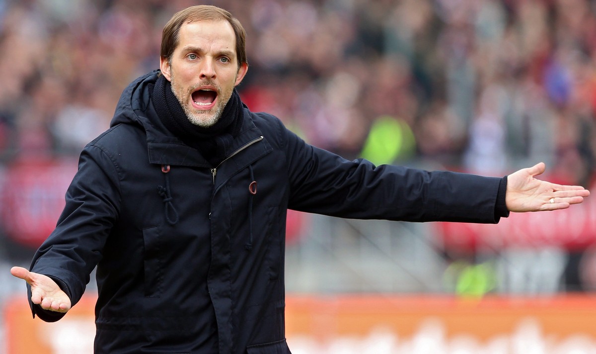 epa04711509 (FILE) A file picture dated 07 April 2013 of Mainz' head coach Thomas Tuchel during the German Bundesliga soccer match between FC Nuremberg and FSV Mainz 05 in Nuremberg, Germany. Bun ...