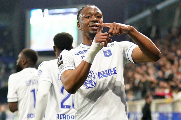 AJ Auxerre v Stade Brestois 29 - Ligue 1 McDonald s 2025/2026 24 Bryan OKOH aja during the Ligue 1 McDonald s match between Auxerre and Brest at Stade Abbe Deschamps on March 21, 2026 in Auxerre, Fran ...