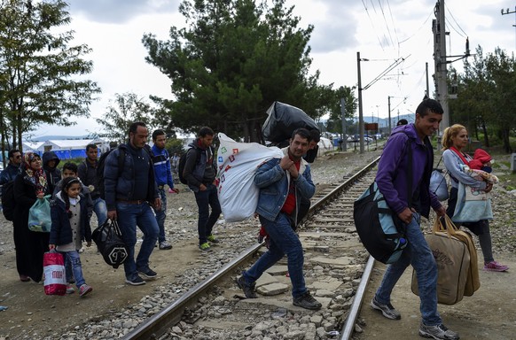 Von einem EU-Land in ein Nicht-EU-Land:&nbsp;Grenzübergang zwischen Griechenland und Mazedonien.