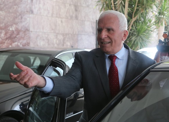 Fatah-Mitglied&nbsp;Azzam al-Ahmad bei der Ankunft am Verhandlungstreffpunkt in Kairo.