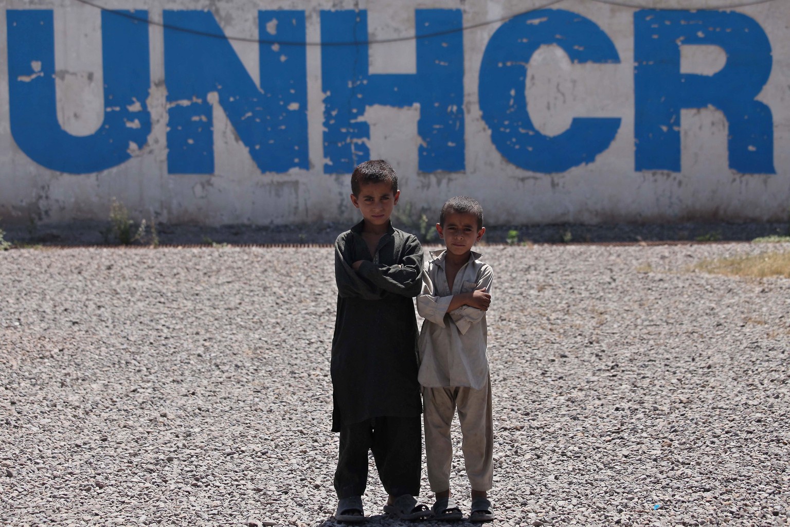 Zwei Kinder im&nbsp;UNHCR-Flüchtlingslager.