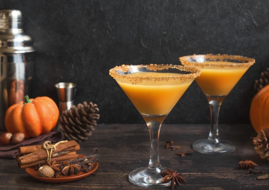 Pumpkintini pumpkin martini cocktails drinks trinken kürbis halloween herbst pumpkin spice
