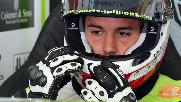 epa05292840 Swiss Moto 2 rider Jesko Raffin of Sports Millions EMWE SAG during the free practice session of the French motorcycling Grand Prix at Le Mans race track, Le Mans, France, 07 May 2016. EPA/ ...