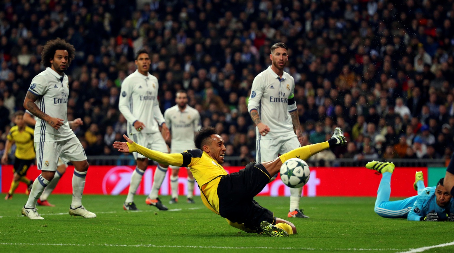 Football Soccer - Real Madrid v Borussia Dortmund - UEFA Champions League Group Stage - Group F - Santiago Bernabeu stadium, Madrid, Spain - 7/12/16 Borussia Dortmund&#039;s Pierre-Emerick Aubameyang  ...