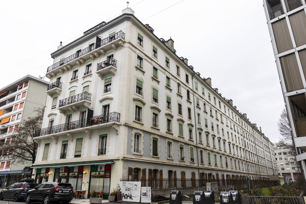 Vue des immeubles du 35 au 43 du boulelvard Carl-Vogt, dont le proprietaire, la Caisse de pension des fonctionnaires de Bale-Ville, a resilie les baux des locataires, ce mardi 27 janvier 2026 a Geneve ...