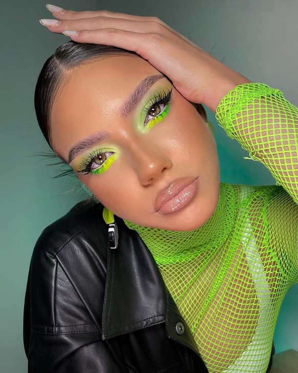 Neon Makeup