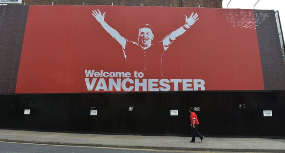 Banner für Louis van Gaal.