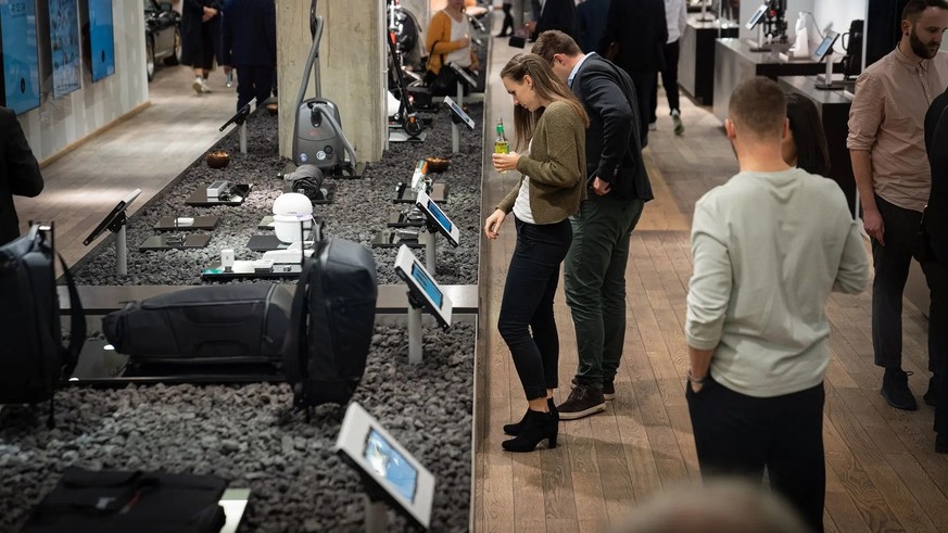 From vacuum cleaners to modern backpacks: German start-up Vaund offers brand manufacturers a curated shopping area, including customer advice.  Now the company also wants to go to Switzerland.