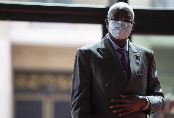 Transitional Mali President Bah N&#039;Daw arrives at the Grand Palais Ephemere for the Financing of African Economies Summit, in Paris, Tuesday May, 18 May 2021. More than 20 heads of state and gover ...