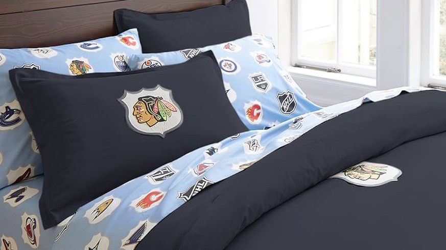 Schlafen wie ein Topskorer: Bettwäsche mit NHL-Teamlogos.