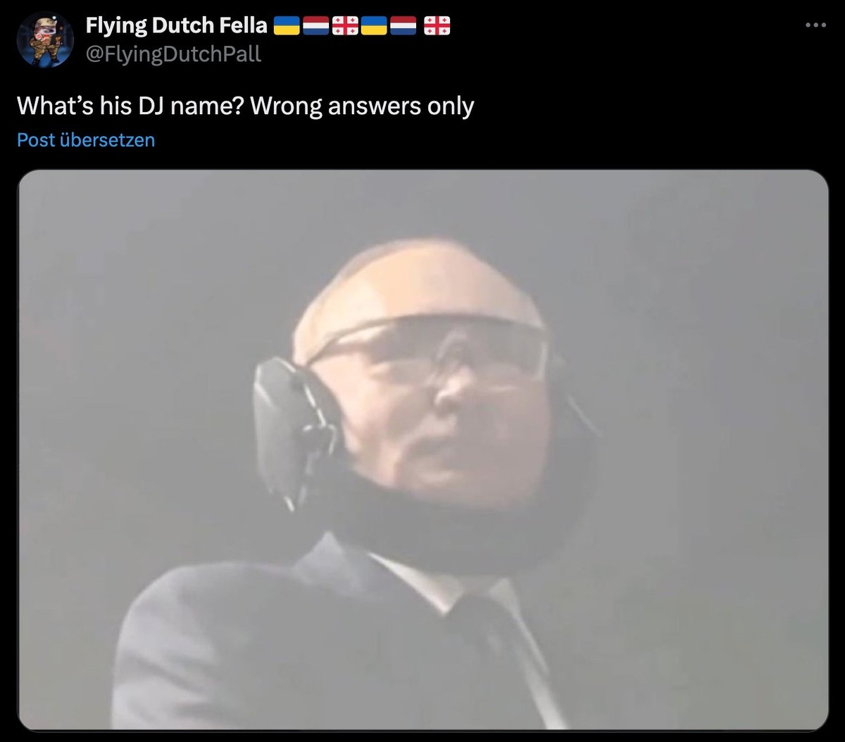 Putin trägt Gehörschutz