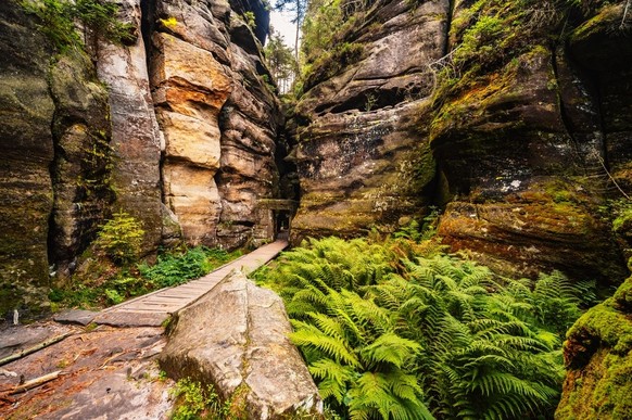 Weckelsdorfer Felsen Teplice Czech Republic The Adršpašsko-Teplické skály (German Adersbach-Weckelsdorfer Felsen) is a group of sandstone rocks.  It is located near Adršpach (Adersbach) and ...