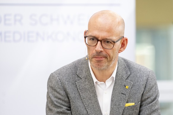 Der CEO der Schweizer Post, Pascal Grieder bei einem Gespraech anlaesslich des Swiss Media Forum vom Freitag, 8. Mai 2026 auf dem Motorschiff Diamant in Luzern. (KEYSTONE/Urs Flueeler)