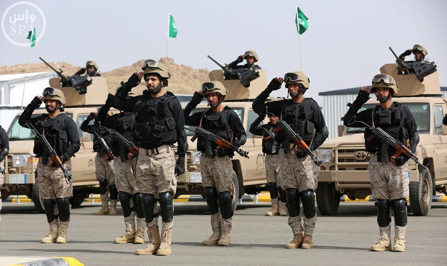 In this photo provided by the Saudi Press Agency (SPA), Royal Saudi Land Forces and units of Special Forces of the Pakistani army take part in a joint military exercise called &quot;Al-Samsam 5&quot;  ...